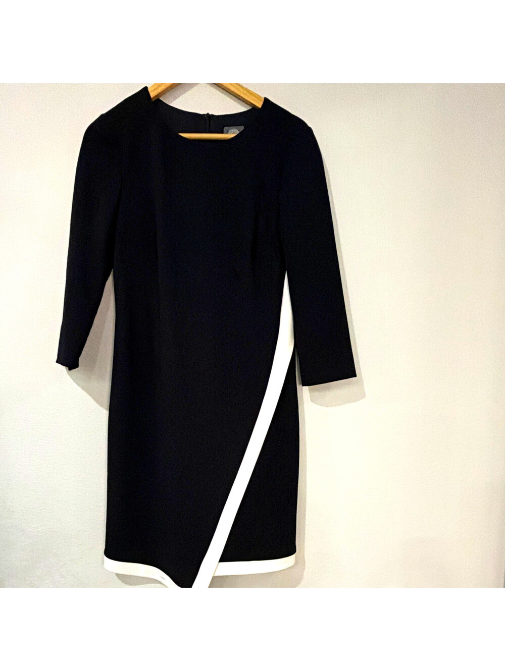 Vince Camuto Colorblock Sheath Dress Black/White 3/4 Sleeve Knee women’s size 10